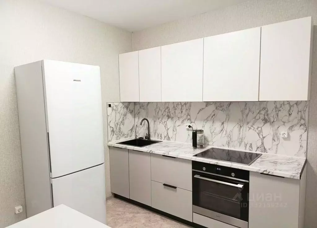 2-к кв. Татарстан, Казань ул. Братьев Батталовых, 27 (52.0 м) - Фото 1