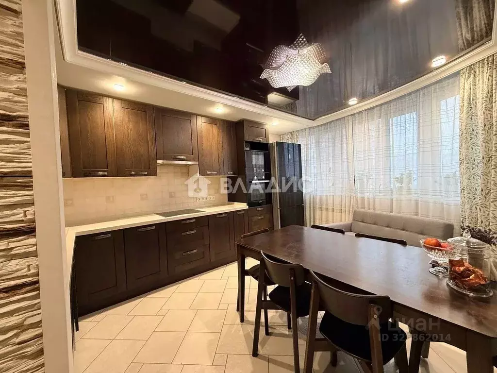 3-к кв. Воронежская область, Воронеж ул. Челюскинцев, 101А (87.4 м) - Фото 1