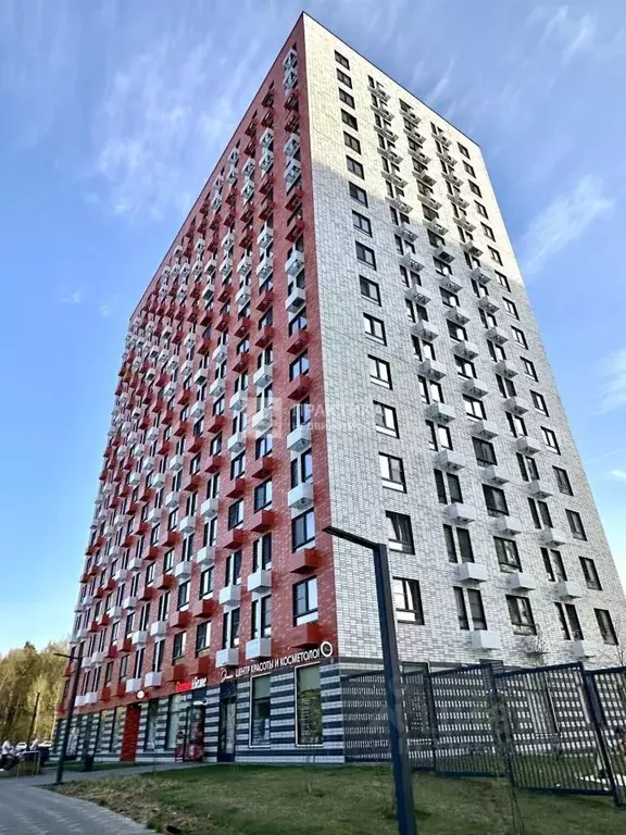3-к кв. Московская область, Ленинский городской округ, Дрожжино пгт ... - Фото 0