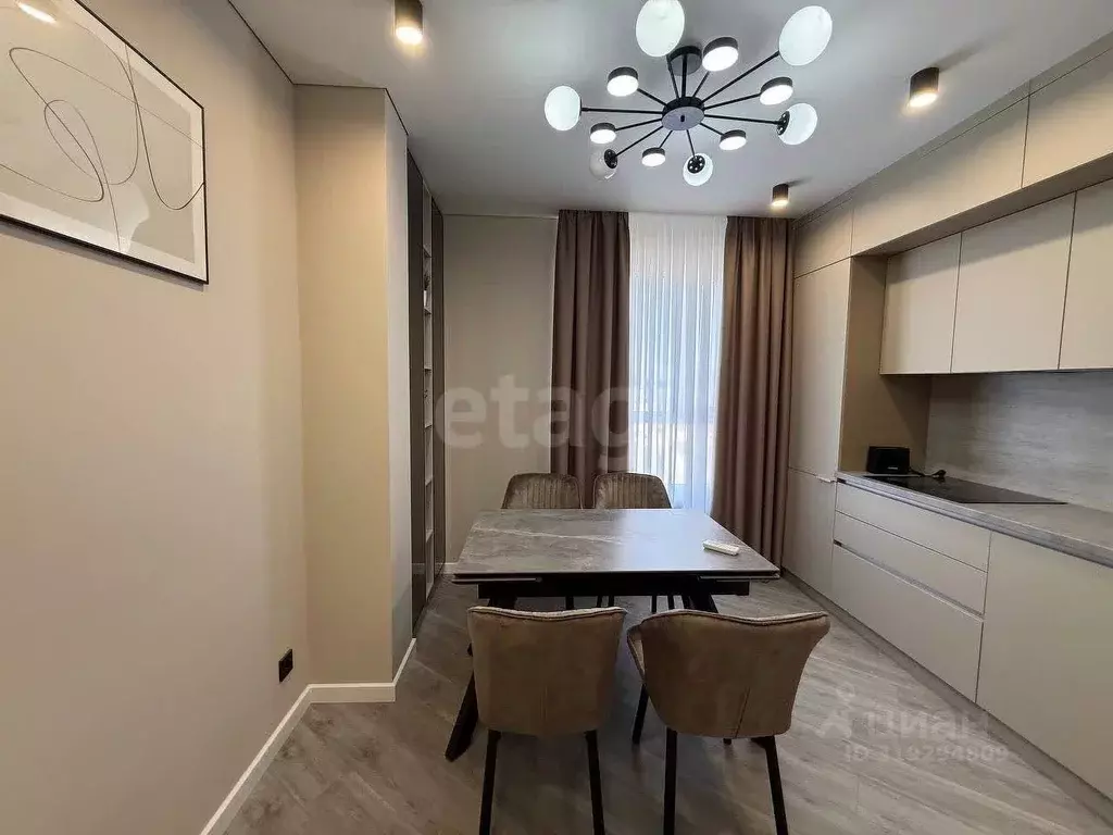 2-к кв. Крым, Симферополь ул. Бородина (50.0 м) - Фото 1