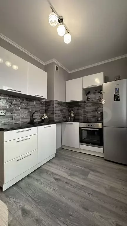 1-к. квартира, 40 м, 3/17 эт. - Фото 0
