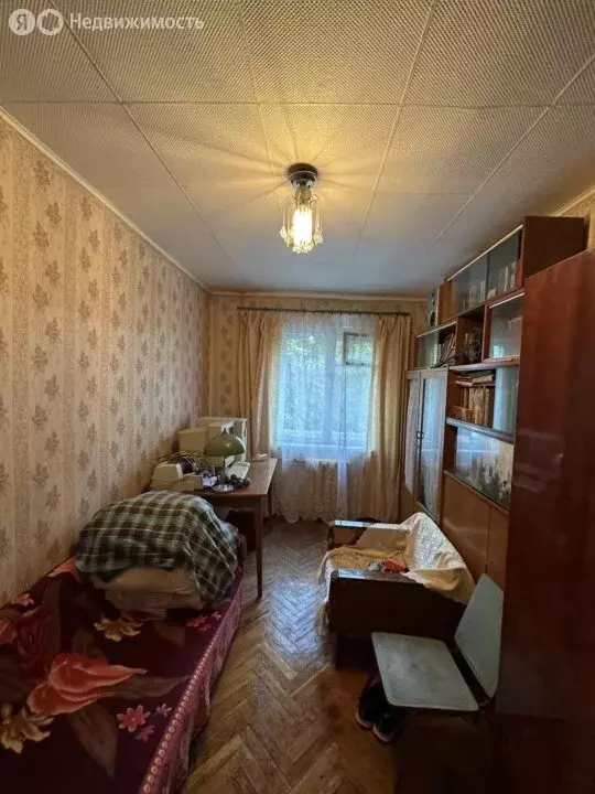 3-комнатная квартира: Калининград, улица Дмитрия Донского, 3А (72 м) - Фото 1