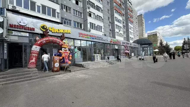 Помещение рядом с магазином  Чижик  на Зорге,77 - Фото 0