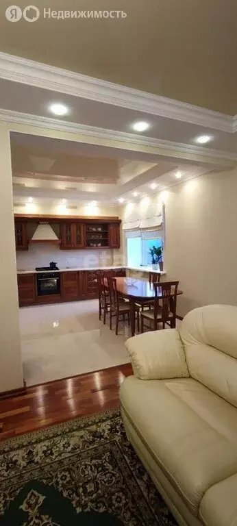 3-комнатная квартира: Воронеж, улица Пятницкого, 45 (130 м) - Фото 2