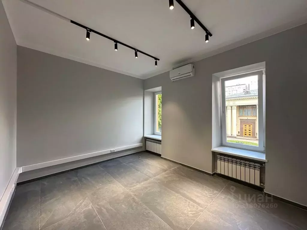 Офис в Москва ул. Юлиуса Фучика, 6С2 (11 м) - Фото 1