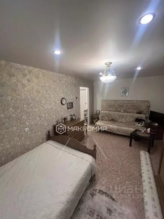 1-к кв. Челябинская область, Челябинск ул. Калинина, 23 (30.4 м) - Фото 2