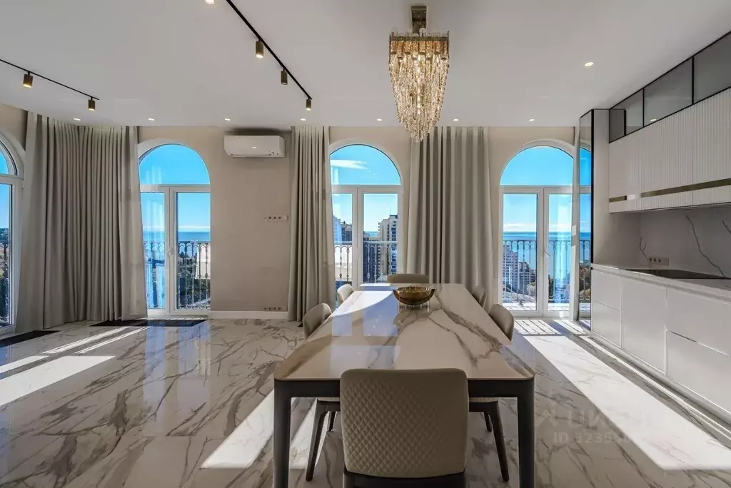 2-к кв. Краснодарский край, Сочи Светлана мкр, ул. Депутатская, 10К2 ... - Фото 1