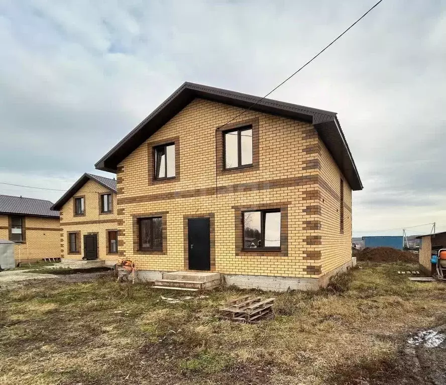 Дом в Башкортостан, Уфимский район, Русско-Юрмашский сельсовет, д. ... - Фото 1