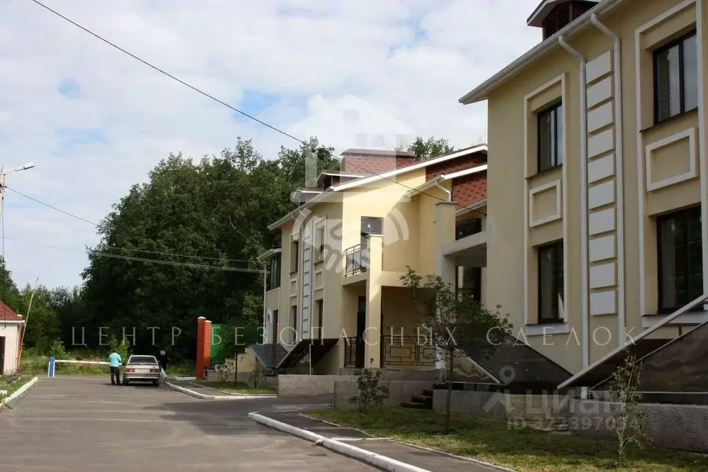 Таунхаус в Орловская область, Орел Выставочная ул., 13/5 (268 м) - Фото 1