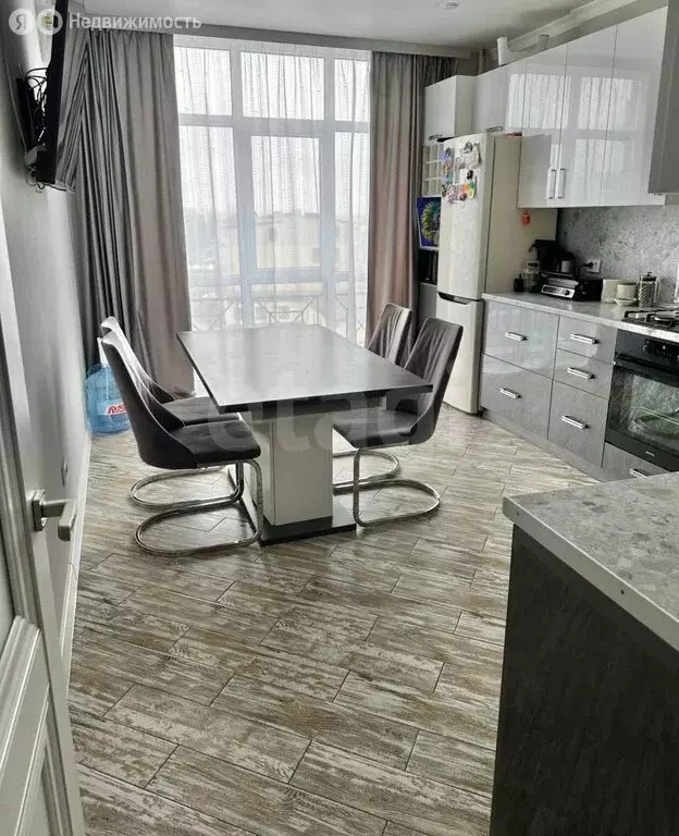 3-комнатная квартира: Владикавказ, улица Зураба Магкаева, 2/1 (86 м) - Фото 1