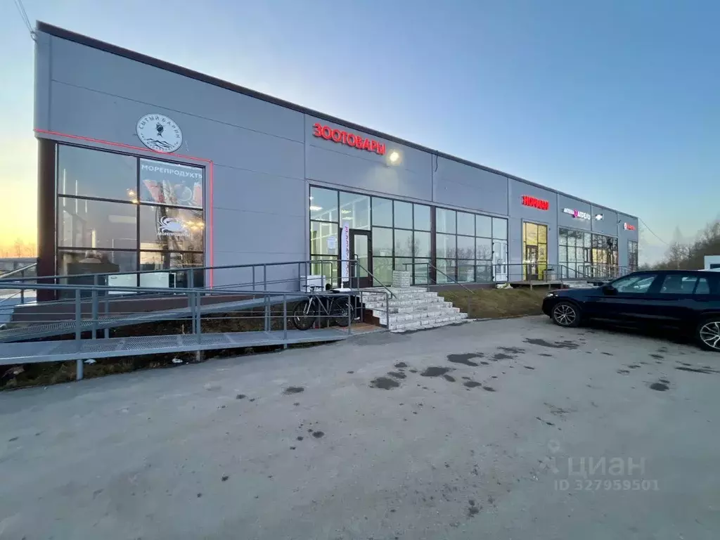 Торговая площадь в Ленинградская область, Ломоносовский район, д. ... - Фото 1