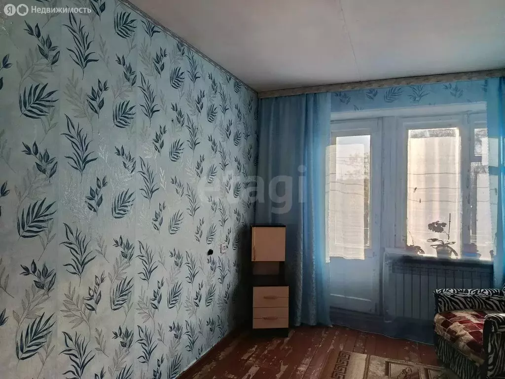 1-комнатная квартира: Остров, улица Спартака, 12 (29.5 м) - Фото 1