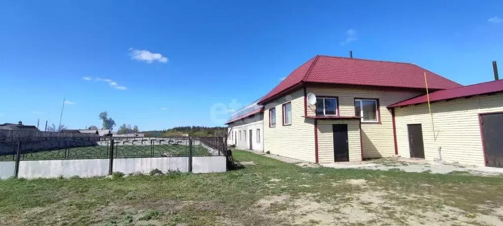 Помещение свободного назначения в Свердловская область, Тугулымский ... - Фото 1