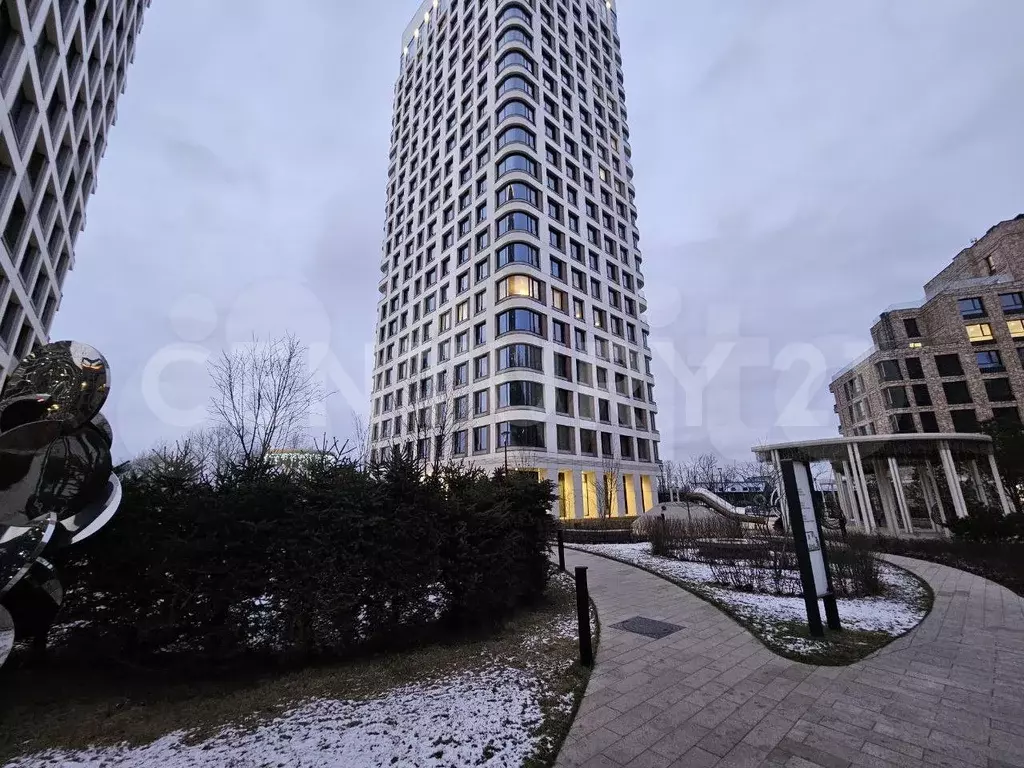 2-к. квартира, 66 м, 4/21 эт. - Фото 1