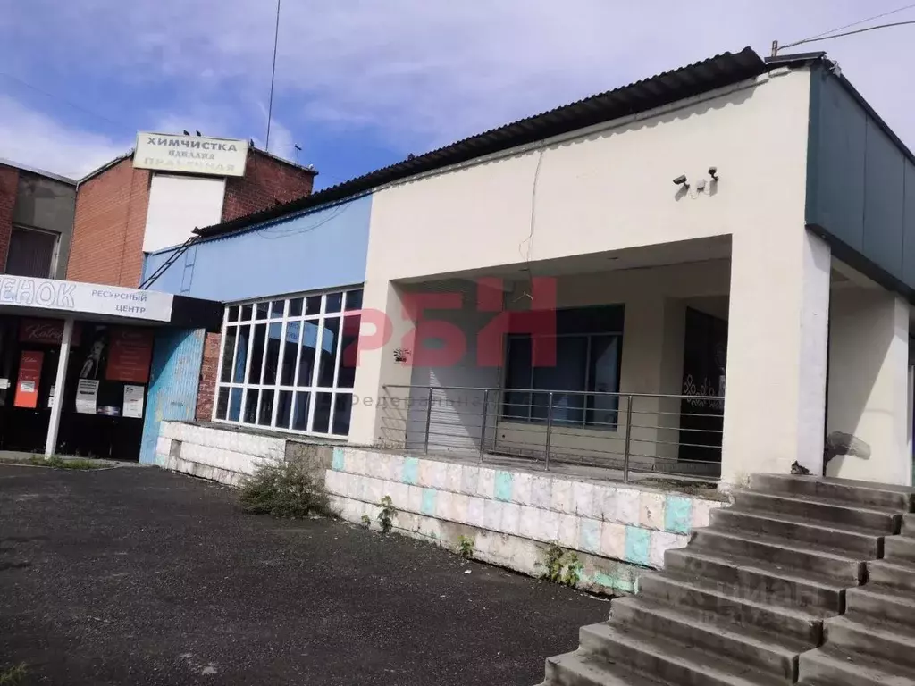 Помещение свободного назначения в Свердловская область, Екатеринбург ... - Фото 0