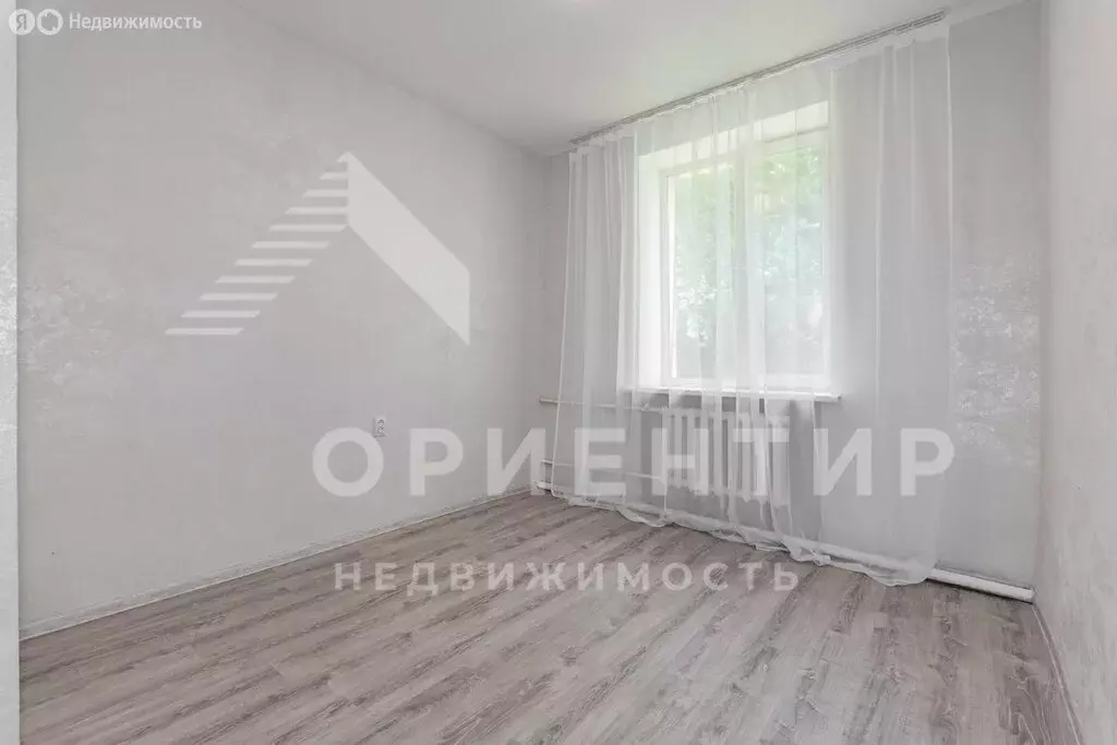 1-комнатная квартира: Екатеринбург, жилой район Комсомольский, улица ... - Фото 0