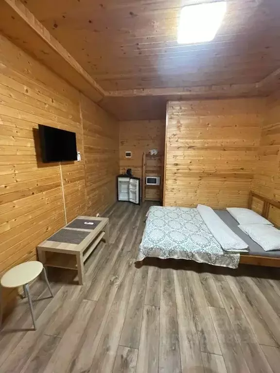 Комната Адыгея, Майкопский район, Даховская ст-ца Октябрьская ул., 1 - Фото 1