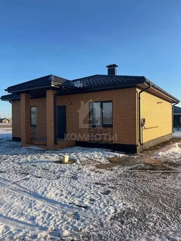 Дом в Воронежская область, Новоусманский район, Отрадненское с/пос, с. ... - Фото 1