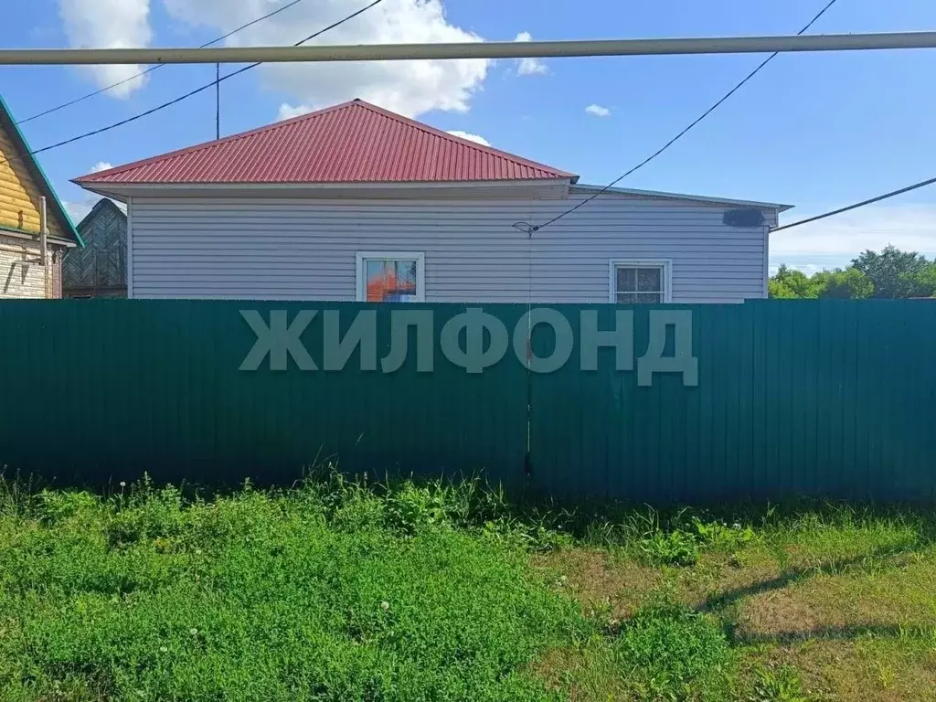 Дом в Новосибирская область, Коченевский район, Чик рп ул. Линейная ... - Фото 1