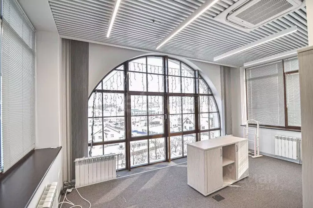 Офис в Сахалинская область, Южно-Сахалинск ул. Зимы, 77 (267 м) - Фото 1