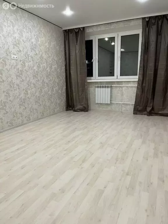 1-комнатная квартира: Саратов, Высокая улица, 19А (35 м) - Фото 0