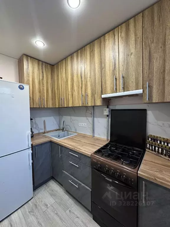 1-к кв. Омская область, Омск Комсомольский городок, ул. Комсомольский ... - Фото 1