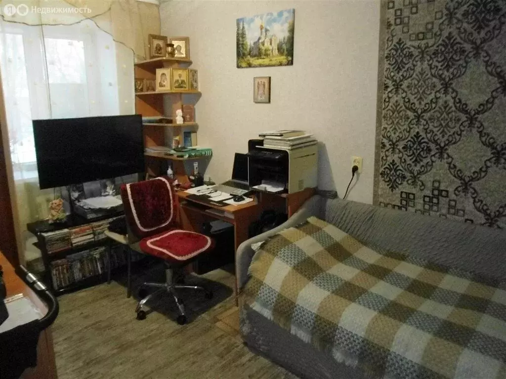 3-комнатная квартира: Омск, 33-я Северная улица, 30А (50 м) - Фото 0