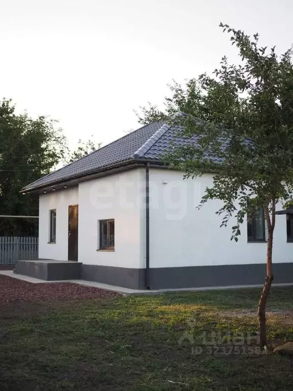 Дом в Ростовская область, Октябрьский район, Красюковская сл.  (52 м) - Фото 2