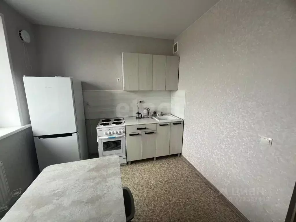 2-к кв. Ямало-Ненецкий АО, Новый Уренгой ул. Нефтяников, 13 (50.0 м) - Фото 1