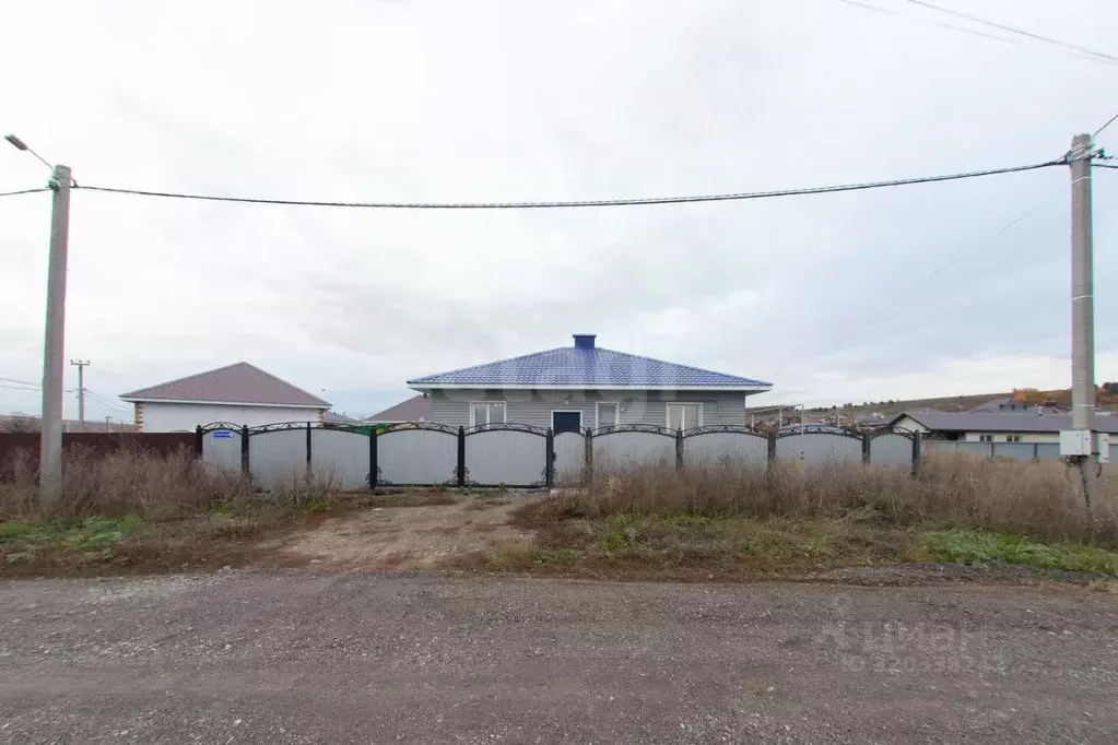 Дом в Татарстан, Альметьевск ул. Ветеранов Труда (120 м) - Фото 2