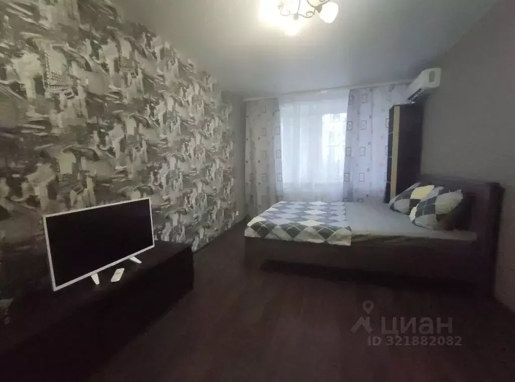 1-к кв. Воронежская область, Воронеж просп. Патриотов, 2 (32.0 м) - Фото 0