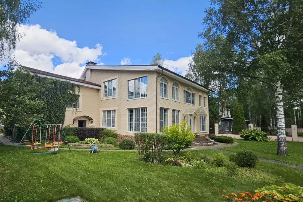 Дом в Московская область, Одинцовский городской округ, Ларюшино-2 ... - Фото 2