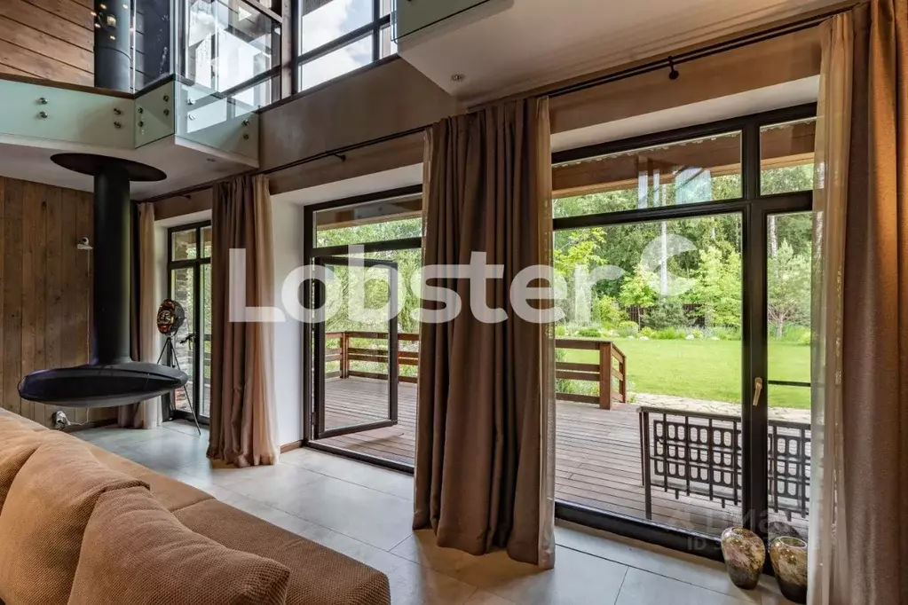 Коттедж в Московская область, Наро-Фоминский городской округ, д. ... - Фото 1