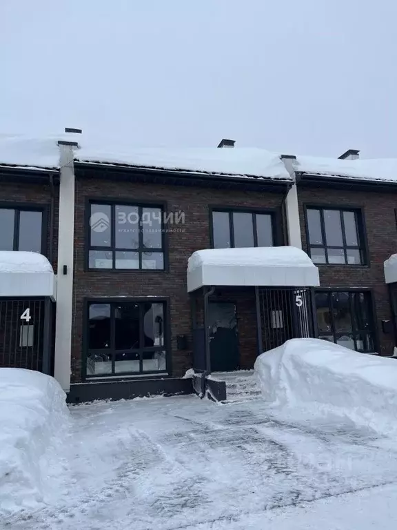 Таунхаус в Чувашия, Чебоксары ул. Жемчужная, 3к1 (143 м) - Фото 1