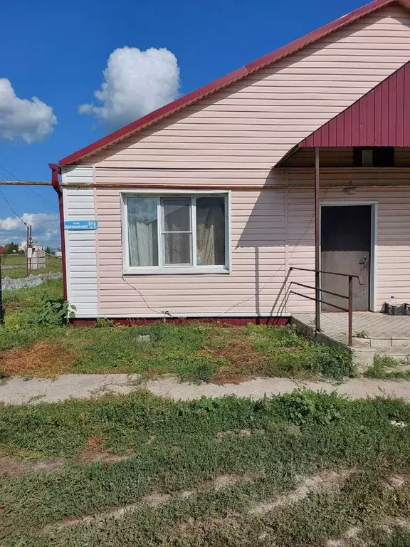 Дом в Курская область, Мантуровский район, с. 2-е Засеймье ул. ... - Фото 1