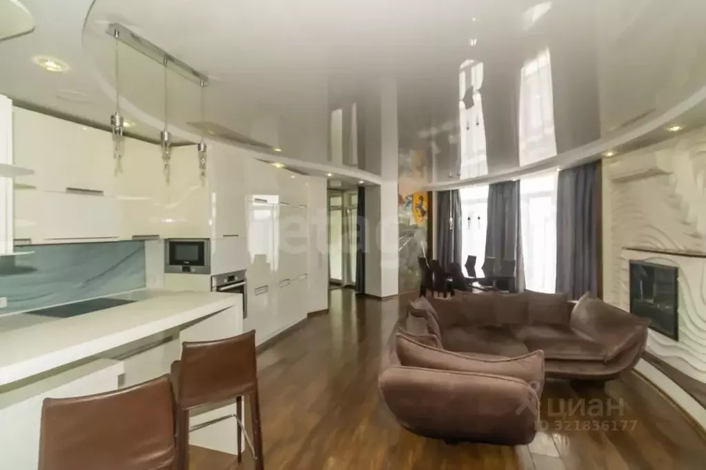 3-к кв. Челябинская область, Челябинск ул. Чайковского, 58 (117.8 м) - Фото 1