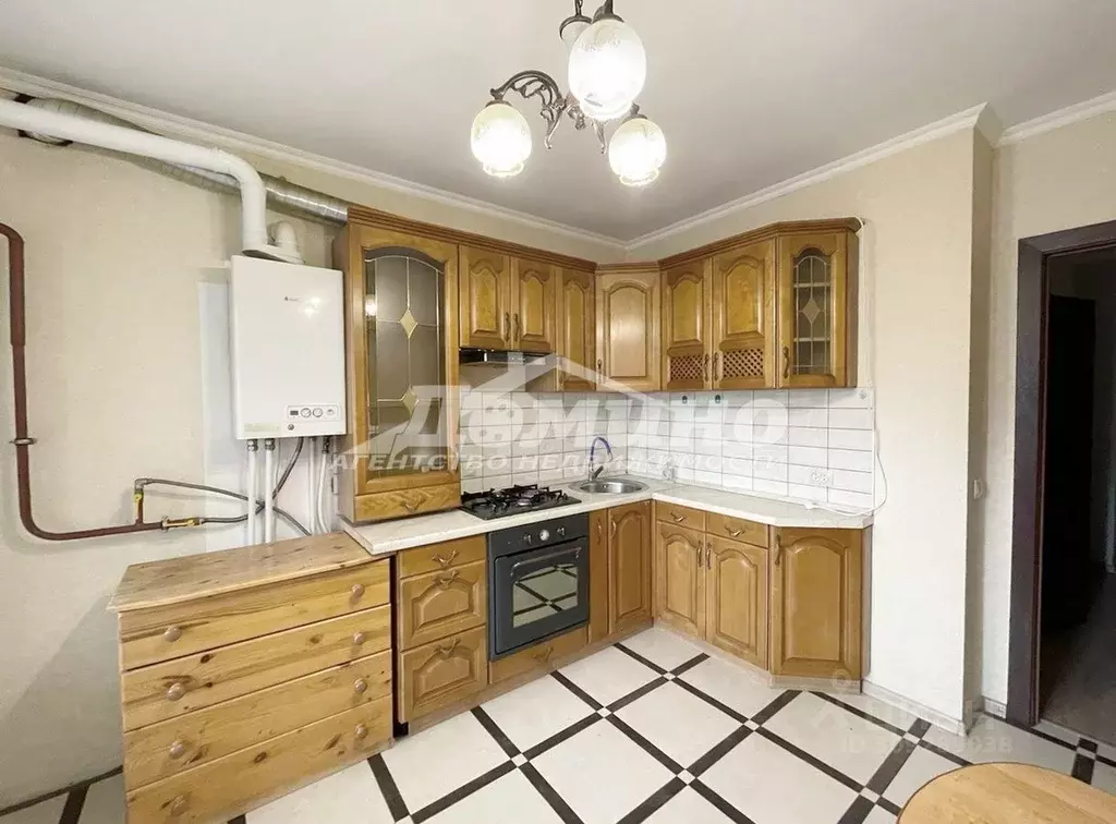 3-к кв. Калужская область, Калуга ул. Поле Свободы, 105 (72.0 м) - Фото 1