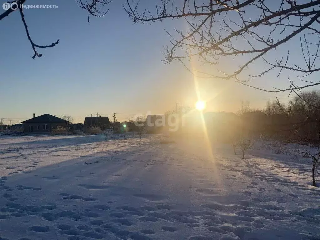 Участок в село Новая Усмань, Совхозная улица (12 м) - Фото 0