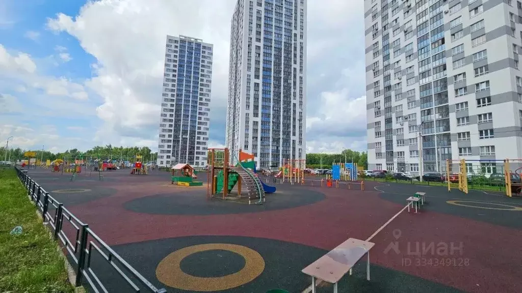 3-к кв. Башкортостан, Уфа просп. Дружбы Народов, 57 (78.0 м) - Фото 1