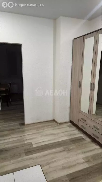 1-комнатная квартира: Омск, улица 1-ой Красной Звезды, 79 (43.6 м) - Фото 2