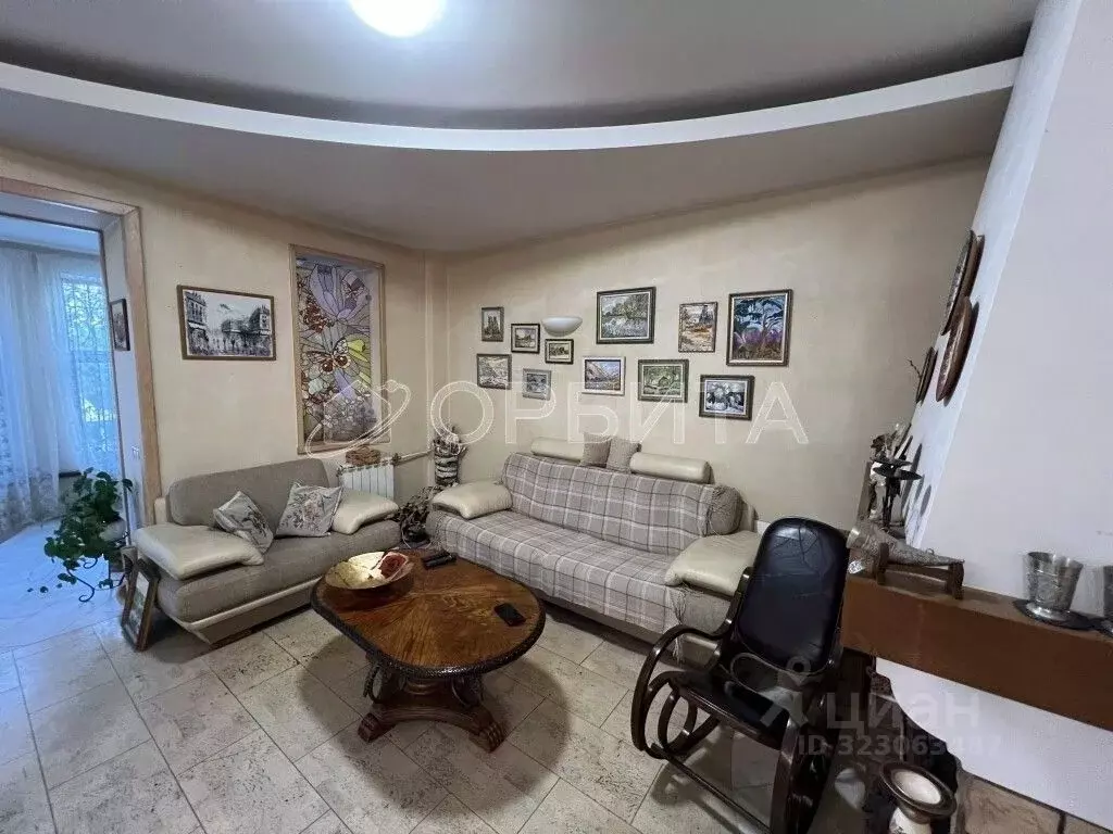 Таунхаус в Тюменская область, Тюмень Барнаульская ул., 90к3 (279 м) - Фото 2