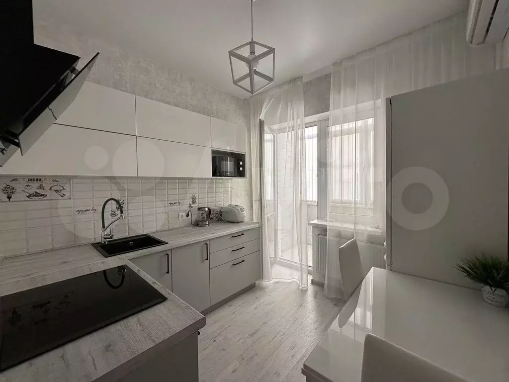 1-к. квартира, 40 м, 2/20 эт. - Фото 0