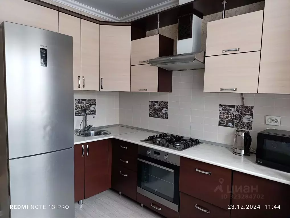 3-к кв. Татарстан, Казань ул. Толбухина, 15 (37.0 м) - Фото 1