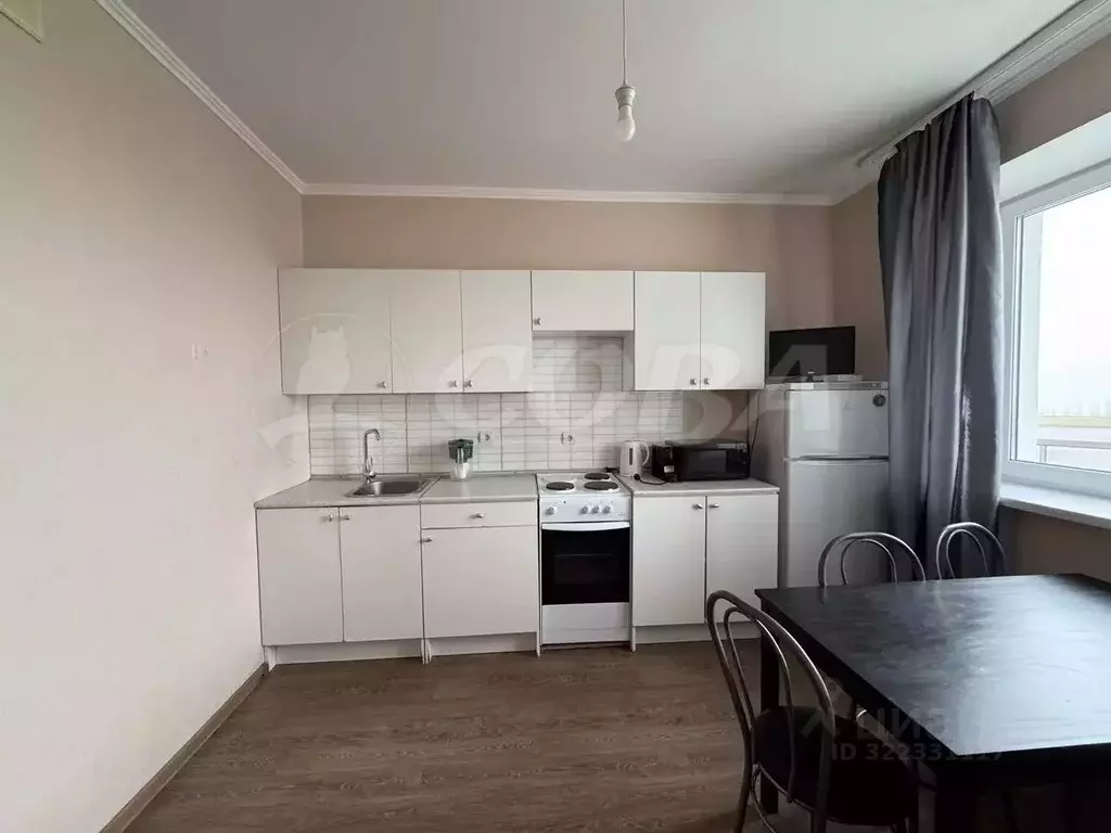 2-к кв. Тюменская область, Тюмень Ямская ул., 86 (73.0 м) - Фото 1