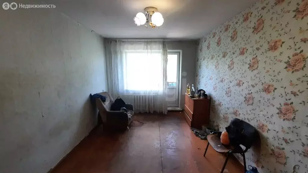 3-комнатная квартира: Абакан, улица Кати Перекрещенко, 8 (61.7 м) - Фото 1