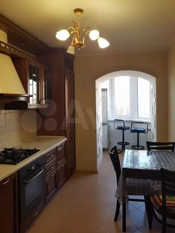 2-к. квартира, 62 м, 9/10 эт. - Фото 1
