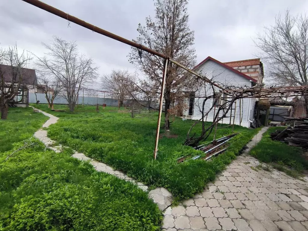 Участок в Астраханская область, Астрахань пер. 1-й Аэропортовский (9.3 ... - Фото 1