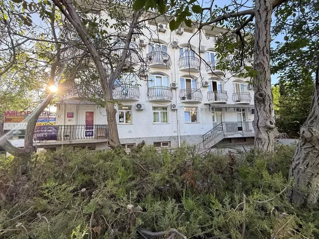 Офис в Севастополь просп. Октябрьской Революции, 43в (47 м) - Фото 1