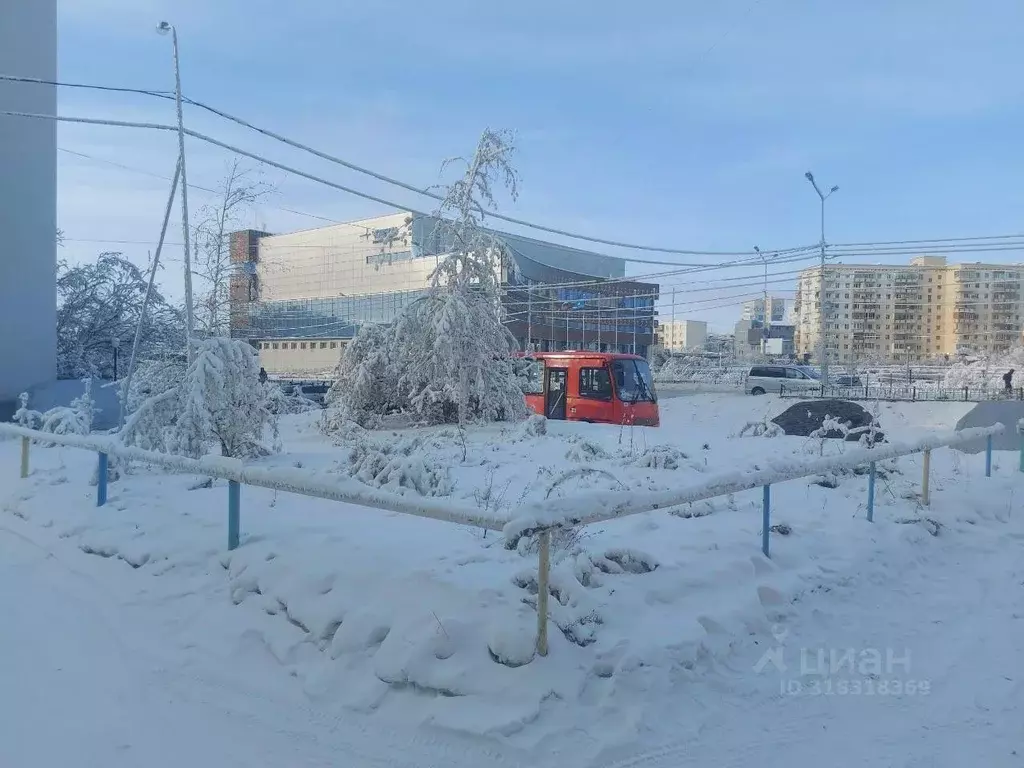3-к кв. Саха (Якутия), Якутск ул. Кирова, 21/4 (70.0 м) - Фото 0