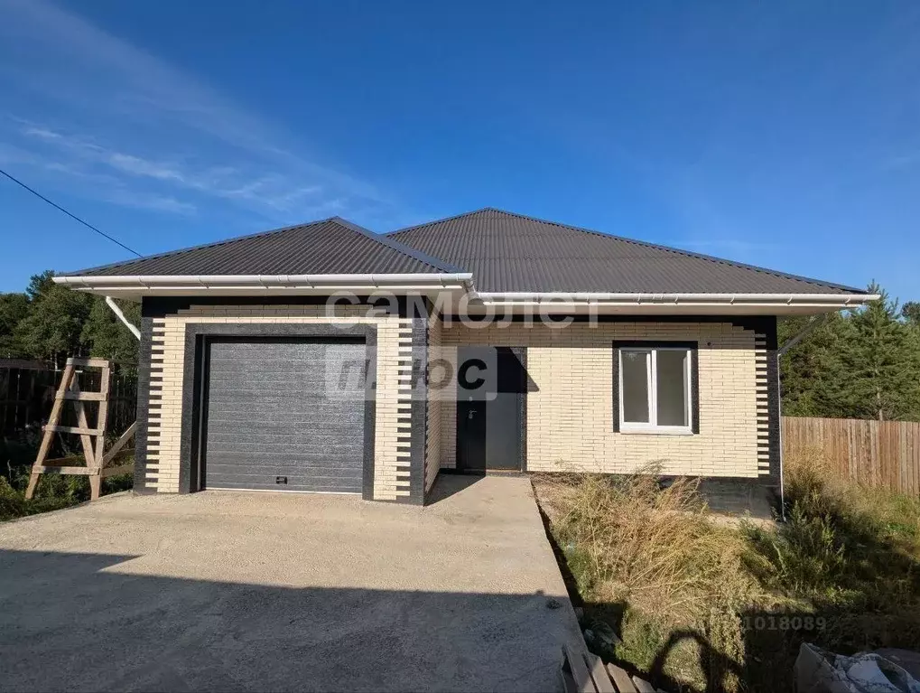 Дом в Иркутская область, Иркутский муниципальный округ, д. ... - Фото 1